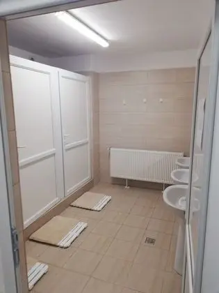 Deluxe Ortak Ranzalı Oda, Sadece kadınlar için, Sigara İçilmez, Nehir Manzaralı (Women)