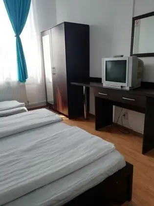 Deluxe Üç Kişilik Oda