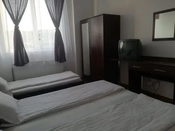 Deluxe Üç Kişilik Oda