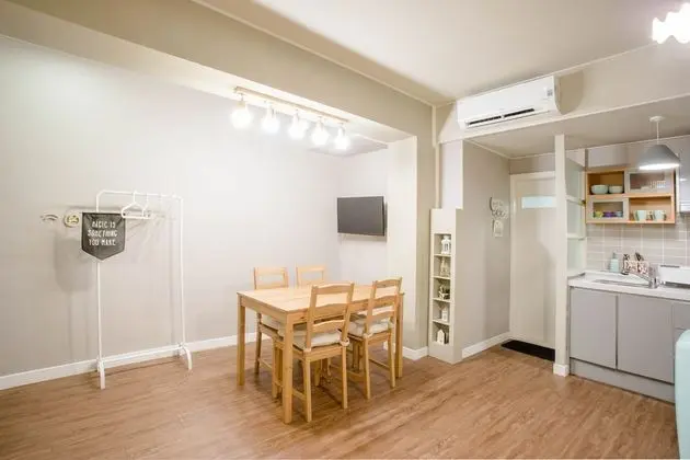 Premier Studio Family Room