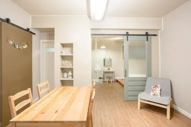 Premier Studio Family Room