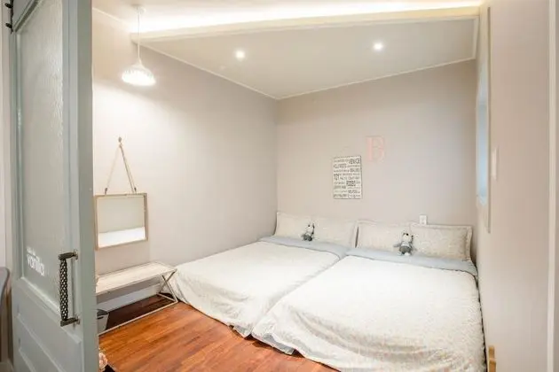 Premier Studio Family Room