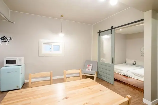 Premier Studio Family Room
