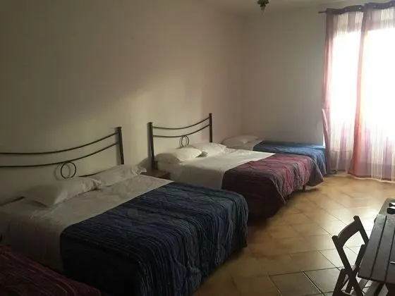 Dört Kişilik Oda, Ortak Banyo