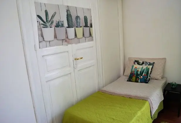 Dört Kişilik Oda, Sadece kadınlar için, Ortak Banyo