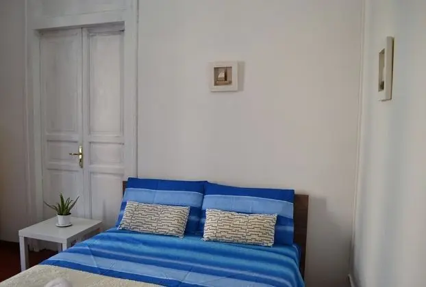 Economy Tek Büyük Yataklı Oda, Ortak Banyo