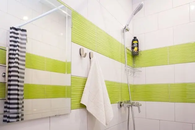 Tek Büyük Yataklı Oda, Ortak Banyo