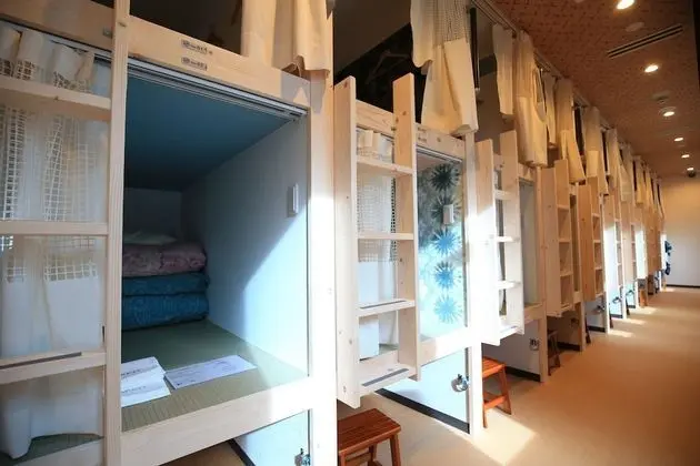 Ortak Ranzalı Oda, Sadece erkekler için (22-Bed)