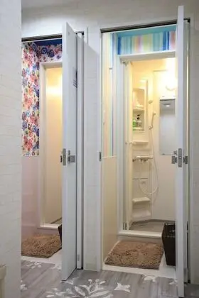 Ortak Ranzalı Oda, Sadece kadınlar için (40-Bed)