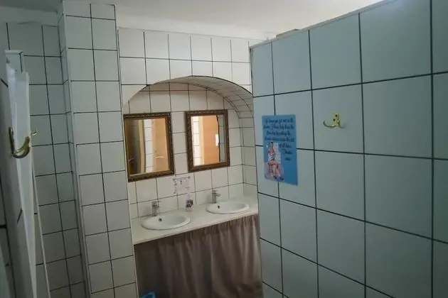 İki Ayrı Yataklı Oda, Özel Banyo