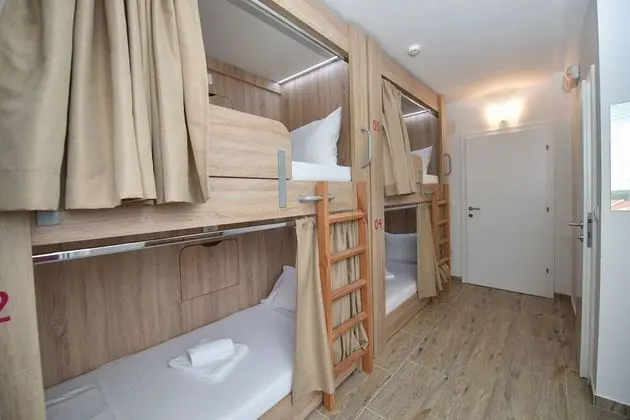 Standard Private Quadruple Room