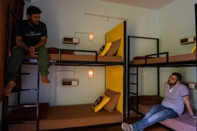 Senior Ortak Ranzalı Oda