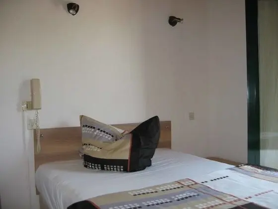 Basic Tek Kişilik Oda