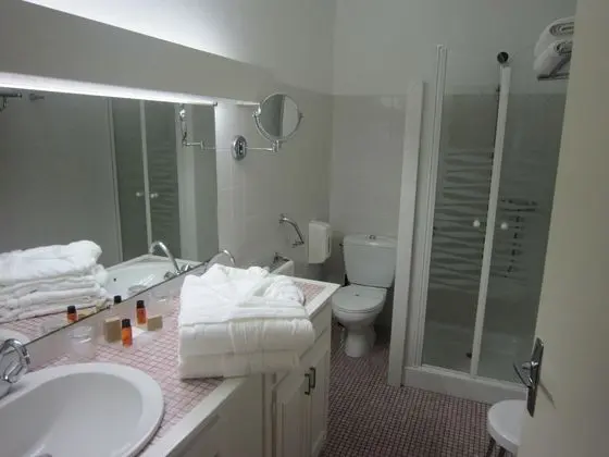 Standard Tek Büyük Yataklı Oda, Küvet