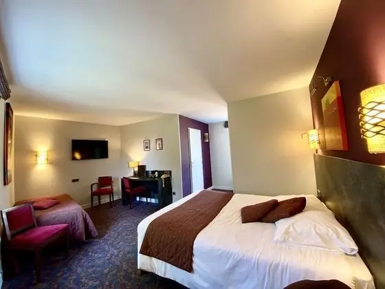 Tek Büyük Yataklı Oda