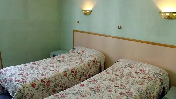 İki Ayrı Yataklı Oda