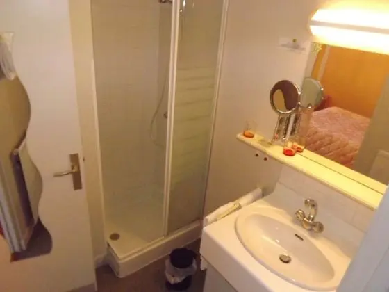 Tek Büyük Yataklı Oda, Şehir Manzaralı