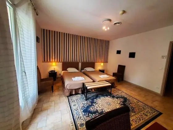 İki Ayrı Yataklı Oda, Engellilere Uygun, Banyolu/Duşlu (Chambre Douve)