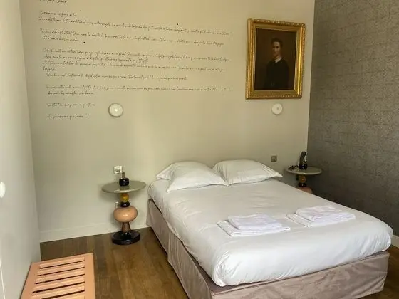 Tek Büyük Yataklı Oda, Banyolu/Duşlu, Bahçe Manzaralı (Chambre Chateau)