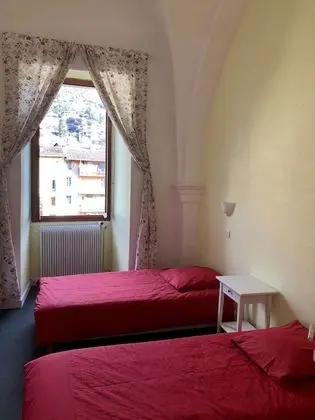 Tek Büyük Yataklı Oda, Sigara İçilmez