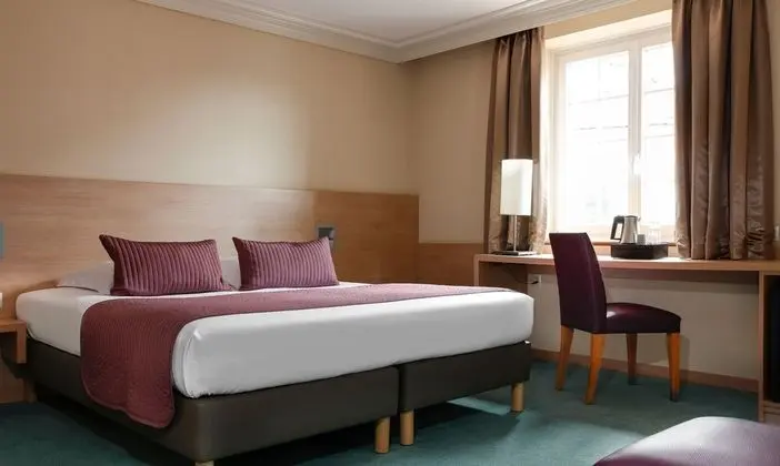 Comfort Oda, 1 Büyük (Queen) Boy Yatak