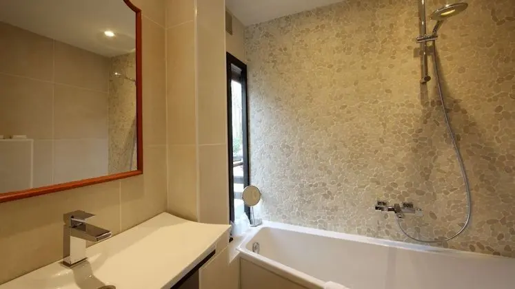 Standard Tek Büyük Yataklı Oda, Vadi Manzaralı