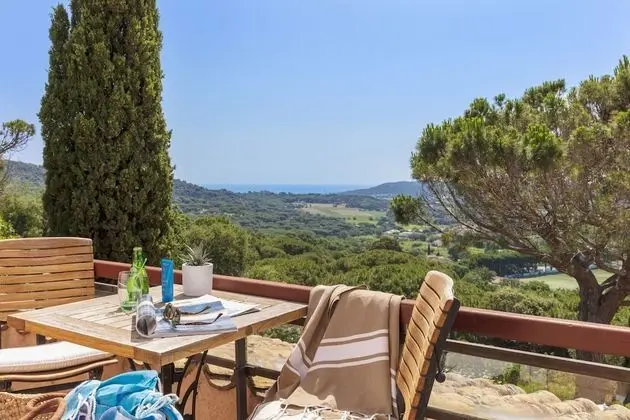 Tek Büyük Yataklı Oda, Balkon