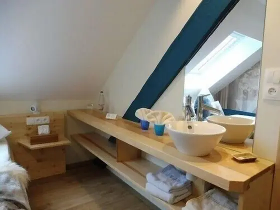 Standard Üç Kişilik Oda, Banyolu/Duşlu, Dağ Manzaralı