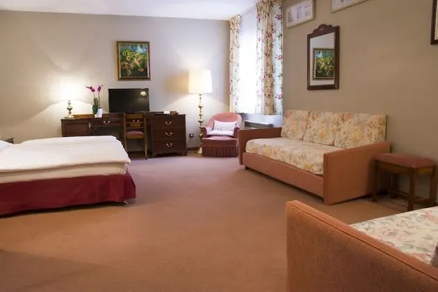 Family Üç Kişilik Oda