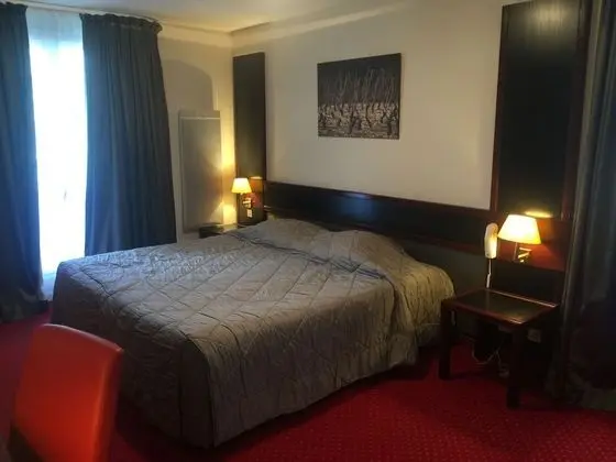 Standard Tek Büyük Yataklı Oda