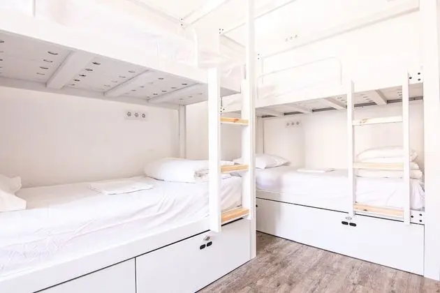 10 Beds in Mixed Dormitory