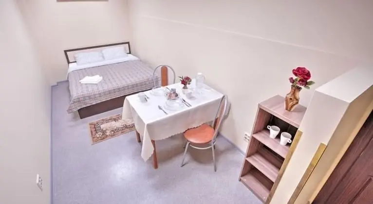 Economy Tek Büyük Yataklı Oda, Ortak Banyo