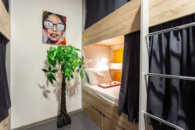 Standard Ortak Ranzalı Oda, Sadece kadınlar için (6 beds)