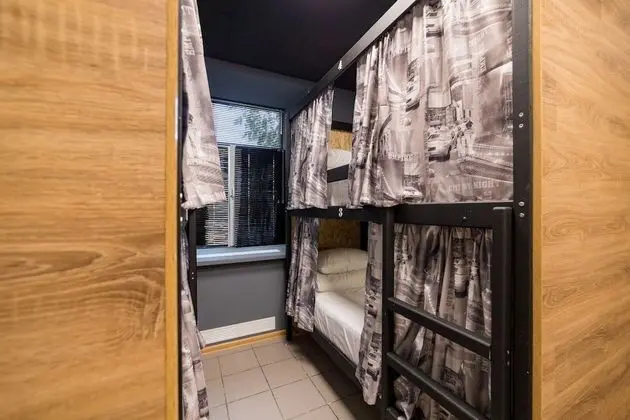 Ortak Ranzalı Oda, Sadece erkekler için (Bed in 4-beds dormitory)