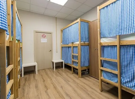 Standard Ortak Ranzalı Oda, Sadece erkekler için (Bed in 10-bed Room)