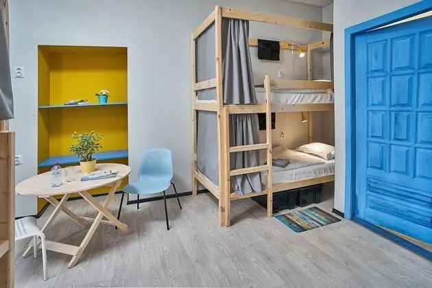 Economy Ortak Ranzalı Oda, Karma Ranzalı Oda (Bed in 6-Bed Mixed Dormitory) (Blue)