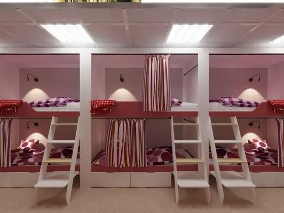 Ortak Ranzalı Oda, Sadece kadınlar için (6 beds)