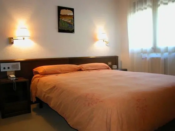 Superior Tek Büyük veya İki Ayrı Yataklı Oda