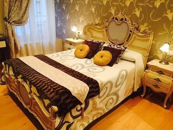 Tek Büyük Yataklı Oda