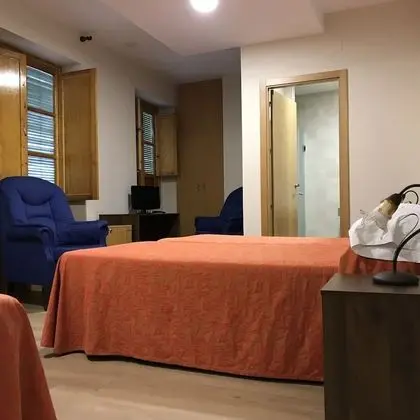 Tek Büyük veya İki Ayrı Yataklı Oda