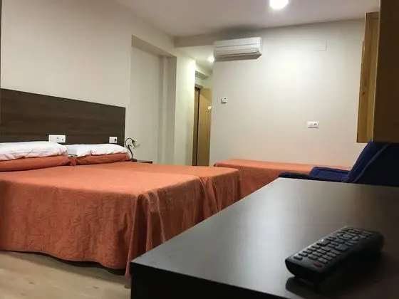 Tek Büyük veya İki Ayrı Yataklı Oda