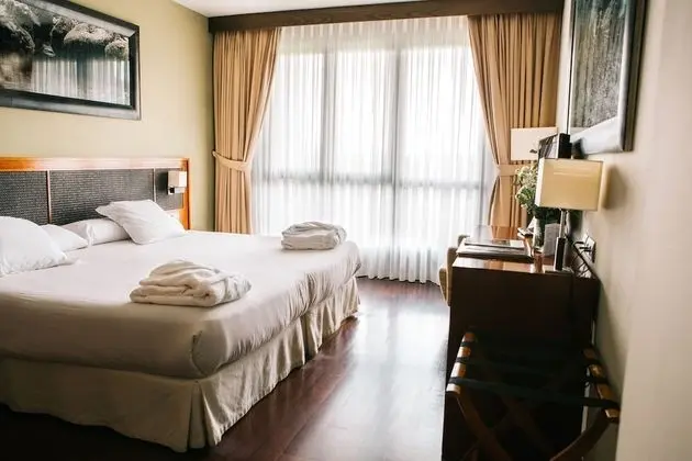 Classic Tek Büyük Yataklı Oda