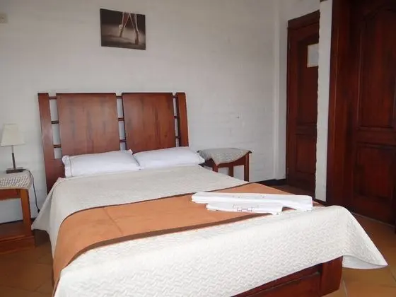 Economy Tek Büyük Yataklı Oda