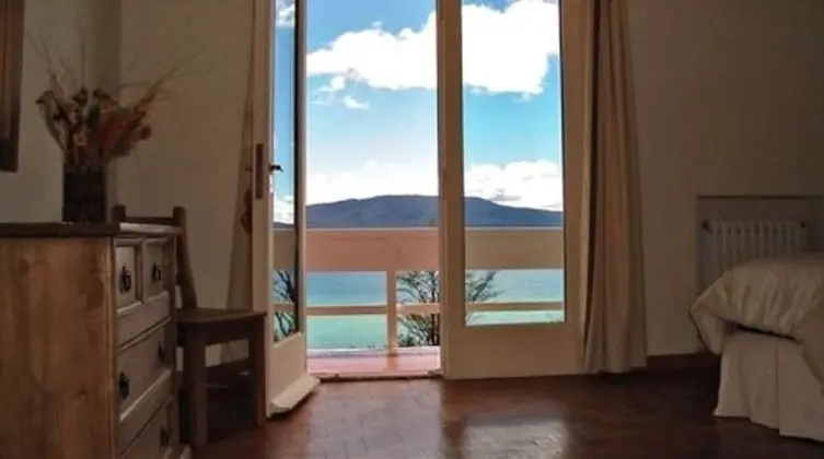 Standard Tek Büyük Yataklı Oda, Balkon, Göl Manzaralı