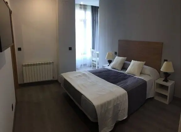 Tek Büyük Yataklı Oda