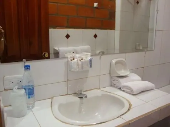 Üç Kişilik Oda, Bahçe Manzaralı
