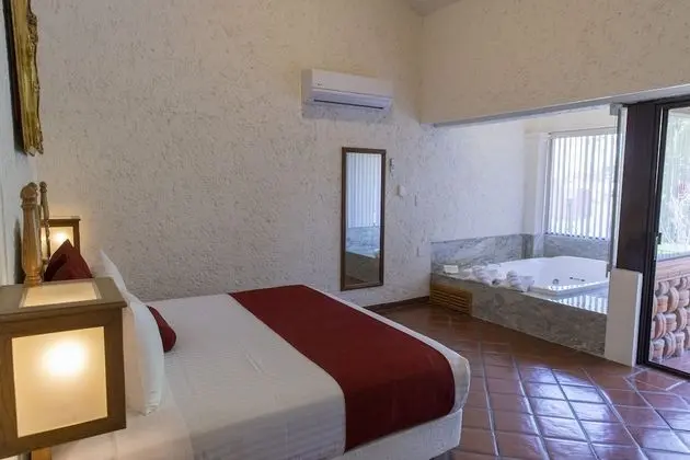 Jacuzzi Terrace Suite