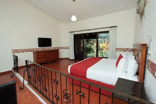 Terrace Suite One King
