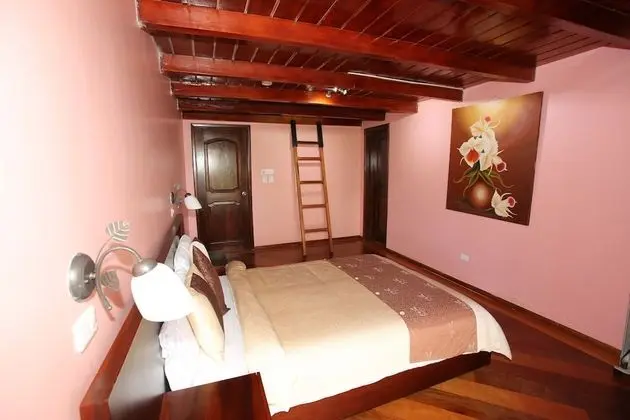 Üç Kişilik Oda, Özel Banyo, Dağ Manzaralı