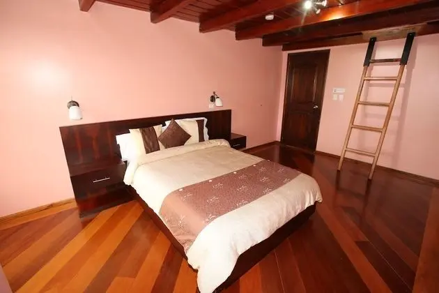 Üç Kişilik Oda, Özel Banyo, Dağ Manzaralı
